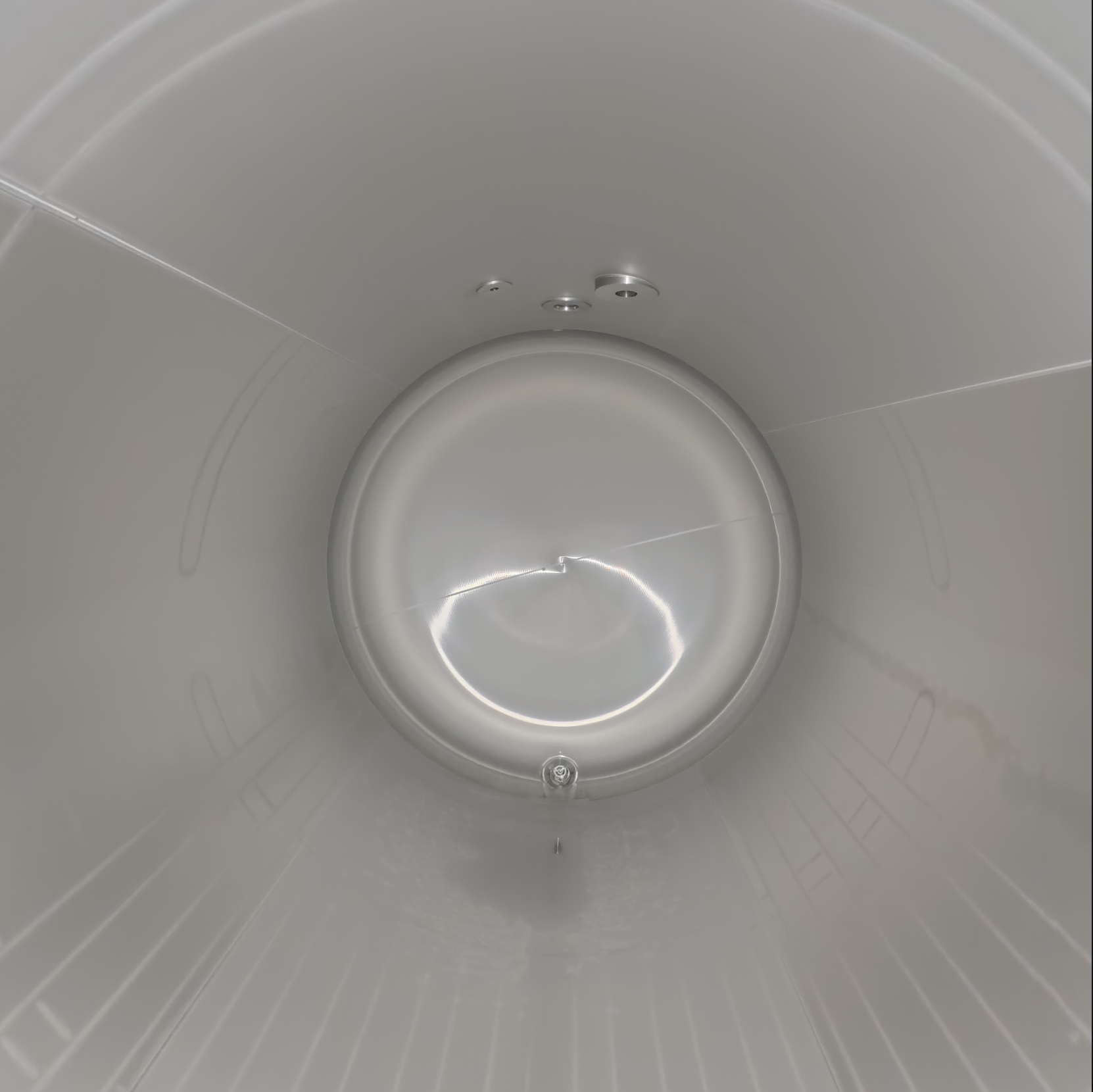 360° tank interior view